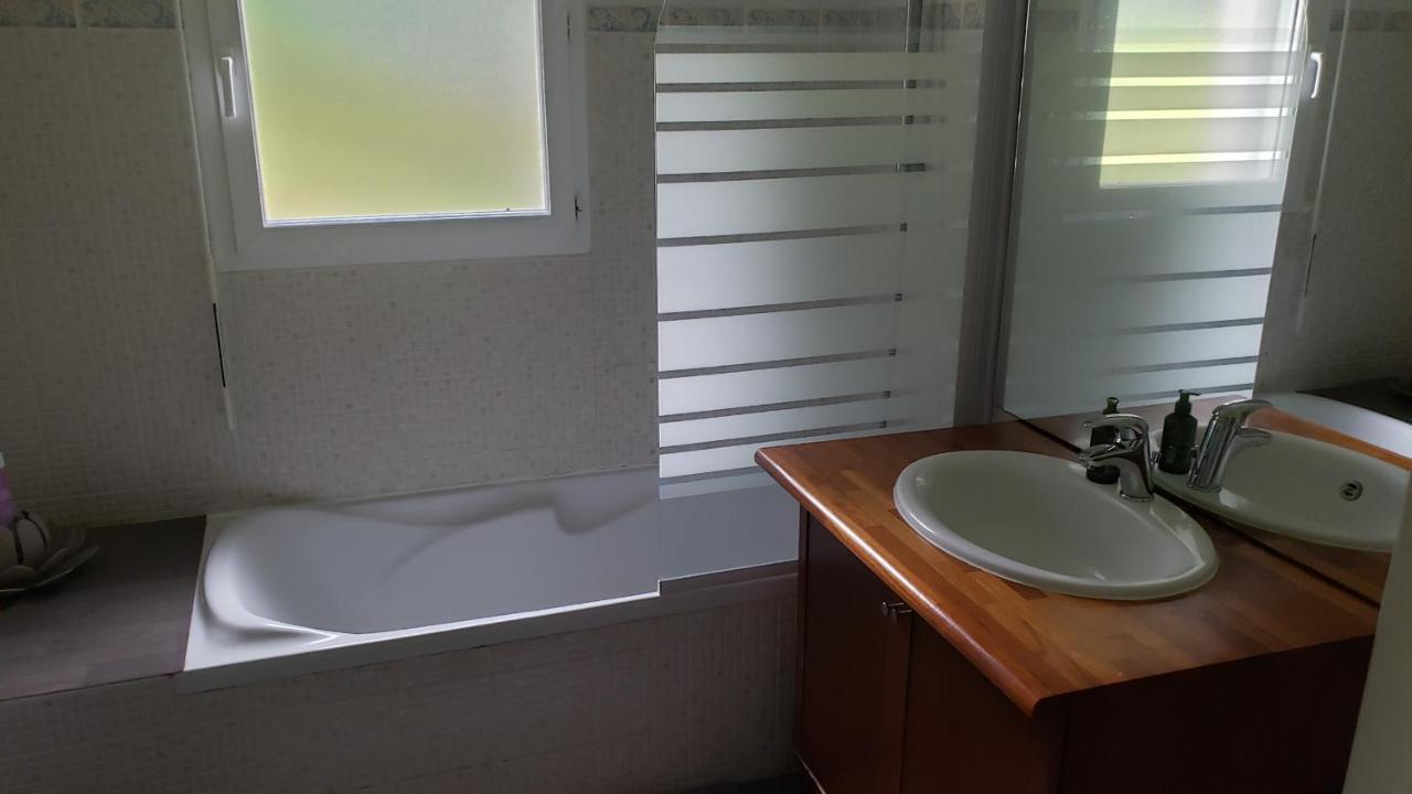 Le Calme Bed & Breakfast Plesse Ngoại thất bức ảnh