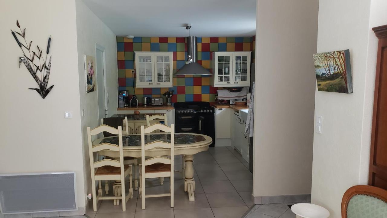 Le Calme Bed & Breakfast Plesse Ngoại thất bức ảnh